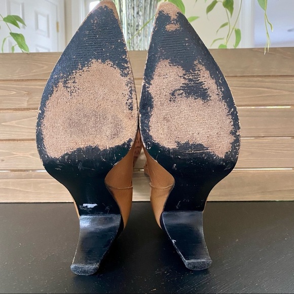 Sketchers by Michelle K Laser Cut Heeled Leather Boots Size 7.5 🥳Host Pick! 🥳 - Picture 7 of 13